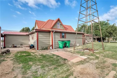 901 E 1st St, Granite, OK 73547 photo 20