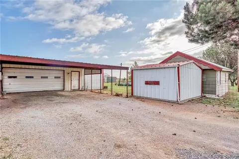 901 E 1st St, Granite, OK 73547 photo 21