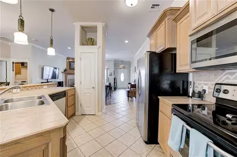 2102 Wheaton Dr, Norman, OK 73071 photo 12