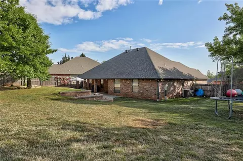2102 Wheaton Dr, Norman, OK 73071 photo 28