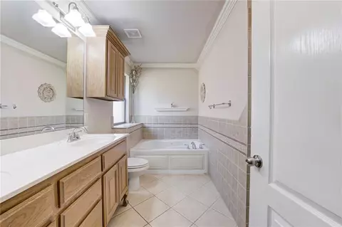 2102 Wheaton Dr, Norman, OK 73071 photo 17
