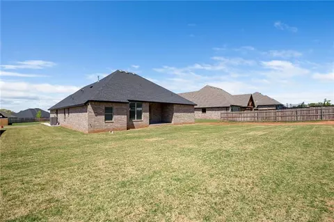 4832 Constitution Ln, Tuttle, OK 73089 photo 40