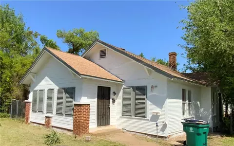 1439 NE 28th St, Oklahoma City, OK 73111