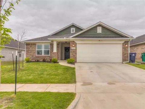 18605 Cantar Dr, Edmond, OK 73012