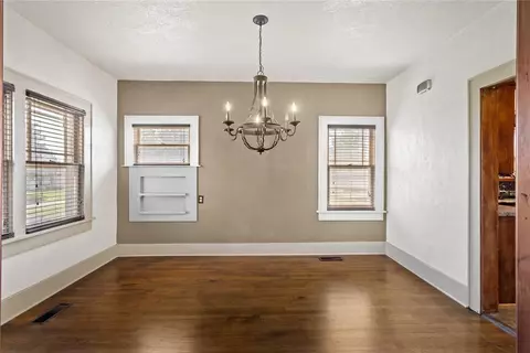 313 E 6th St, Hydro, OK 73048 photo 6
