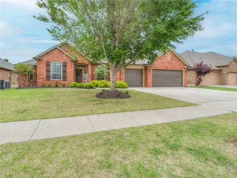 4217 Cannon Dr, Norman, OK 73072