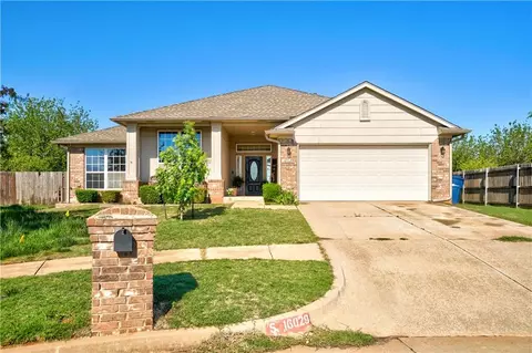 16029 Wind Dr, Edmond, OK 73013