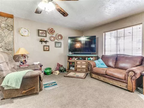 245 E Riddle Rd, Chickasha, OK 73018 photo 44