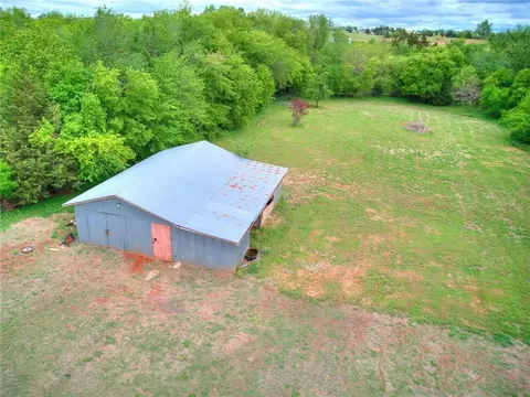 245 E Riddle Rd, Chickasha, OK 73018 photo 43