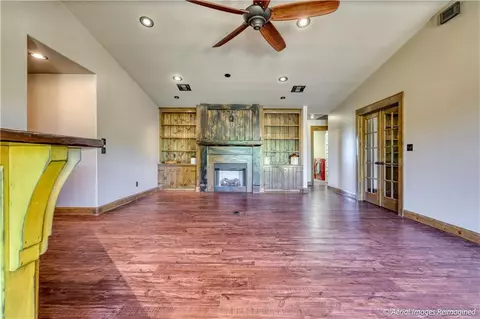 15710 Fishmarket Rd, Mcloud, OK 74851