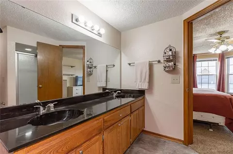 2103 Parkview Dr, Moore, OK 73170 photo 27