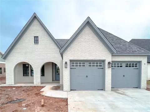 3632 Monument Dr, Edmond, OK 73034