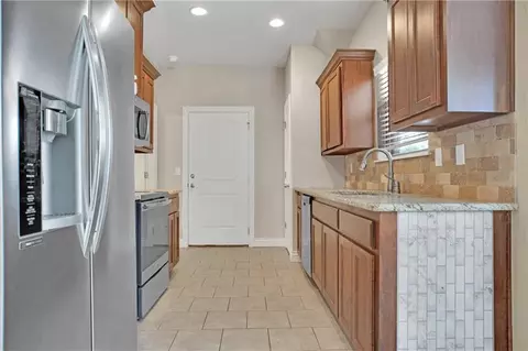 812 E Cypress St, Altus, OK 73521 photo 9