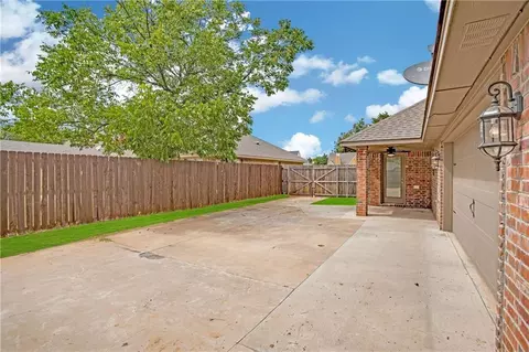812 E Cypress St, Altus, OK 73521 photo 25