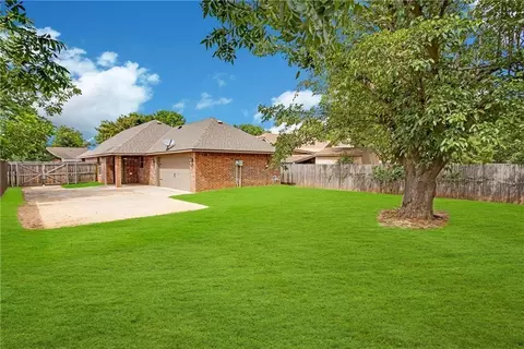 812 E Cypress St, Altus, OK 73521 photo 27