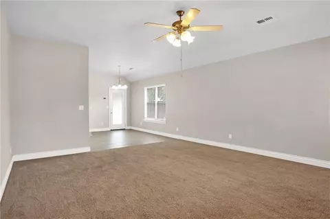 812 E Cypress St, Altus, OK 73521 photo 6