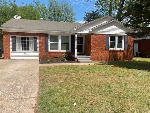 918 W Choctaw St, Lindsay, OK 73052