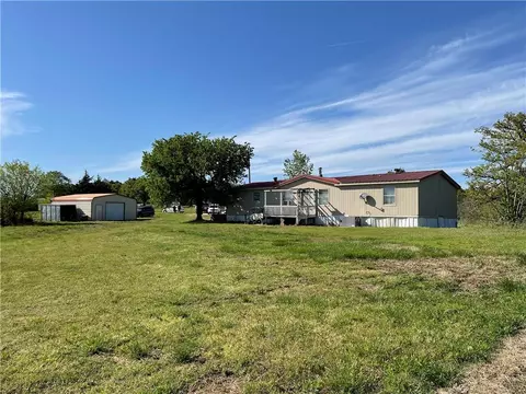 13020 E Post Oak Rd, Noble, OK 73068