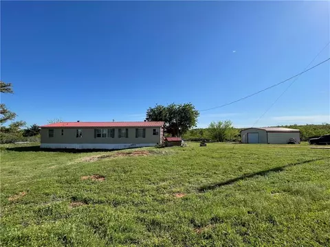 13020 E Post Oak Rd, Noble, OK 73068 photo 4