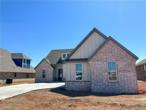 16400 Marsha Dr, Edmond, OK 73013