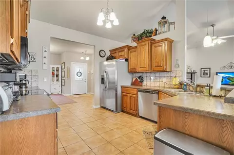 512 Peacock Cir, Altus, OK 73521 photo 17