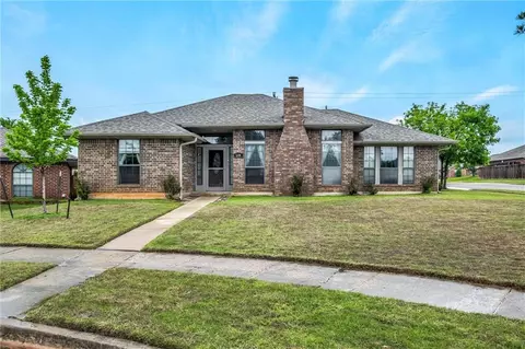 609 Redwood Cir, Norman, OK 73071