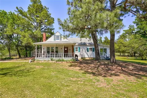 2700 Louise Dr, Choctaw, OK 73020