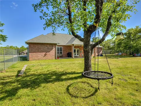 105 Brenda Ln, Mcloud, OK 74851 photo 37