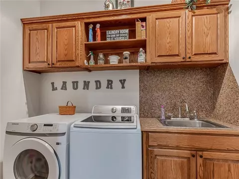 105 Brenda Ln, Mcloud, OK 74851 photo 31