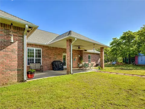 105 Brenda Ln, Mcloud, OK 74851 photo 38