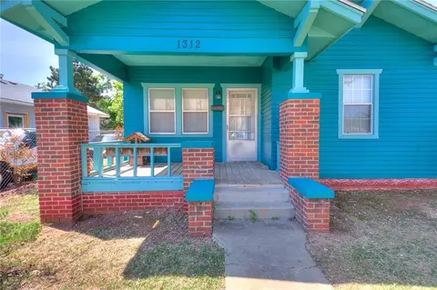 1312 NE 11th St, Oklahoma City, OK 73117