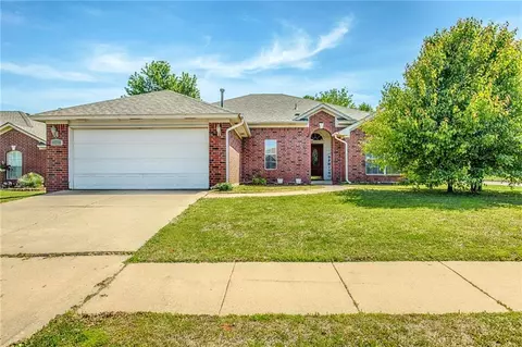 2516 NW 161st St, Edmond, OK 73013