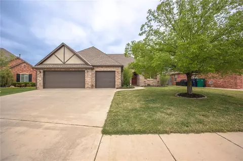 4704 NW 151st Ter, Edmond, OK 73013
