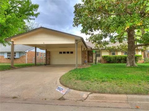 5627 NW 37th St, Warr Acres, OK 73122