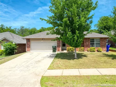 713 Cavecreek St, Norman, OK 73071