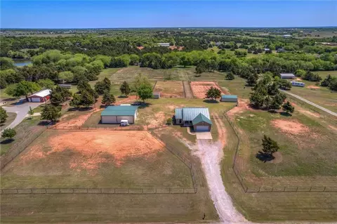 7701 S Sangre Rd, Stillwater, OK 74074