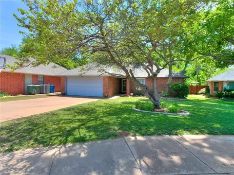 2404 Santa Fe Ter, Edmond, OK 73012