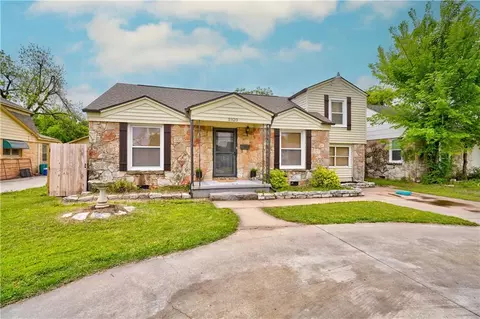 5920 NW 42nd St, Warr Acres, OK 73122