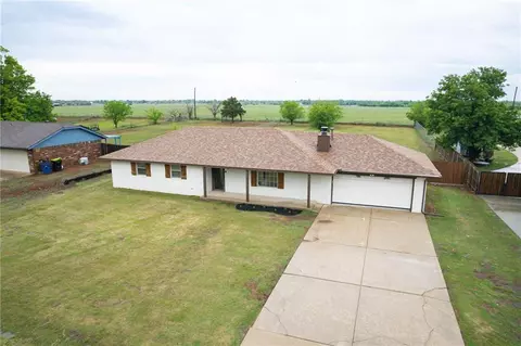 2111 NE Van Buren Ave, Piedmont, OK 73078