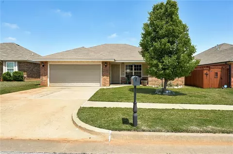11813 NW 133rd St, Piedmont, OK 73078