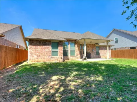 2120 Avondale Dr, Moore, OK 73160 photo 34