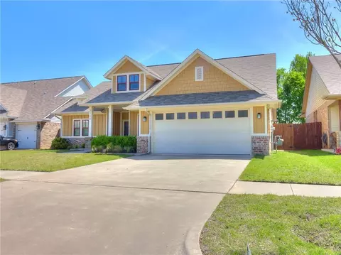 2120 Avondale Dr, Moore, OK 73160 photo 3