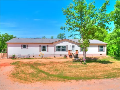 31177 Palimino Dr, Tecumseh, OK 74873