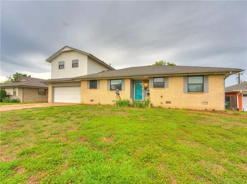 313 Wichita Dr, Norman, OK 73071