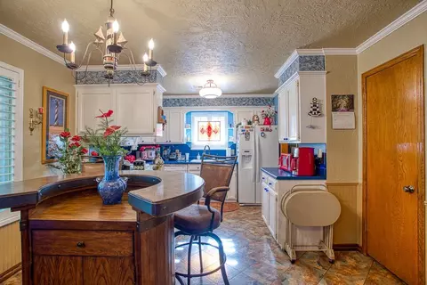 208 Rice Dr, Watonga, OK 73772 photo 7