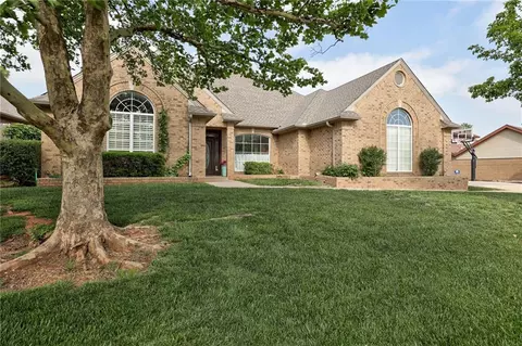 11549 Twisted Oak Rd, Oklahoma City, OK 73120