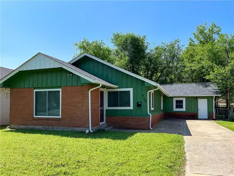 410 Dakota, Norman, OK 73069