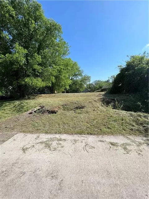 211 E 7th St, Chandler, OK 74834 photo 7
