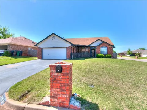 5000 SE 82 St, Del City, OK 73135