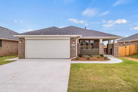 3228 Pagoda Pead Dr, Yukon, OK 73099